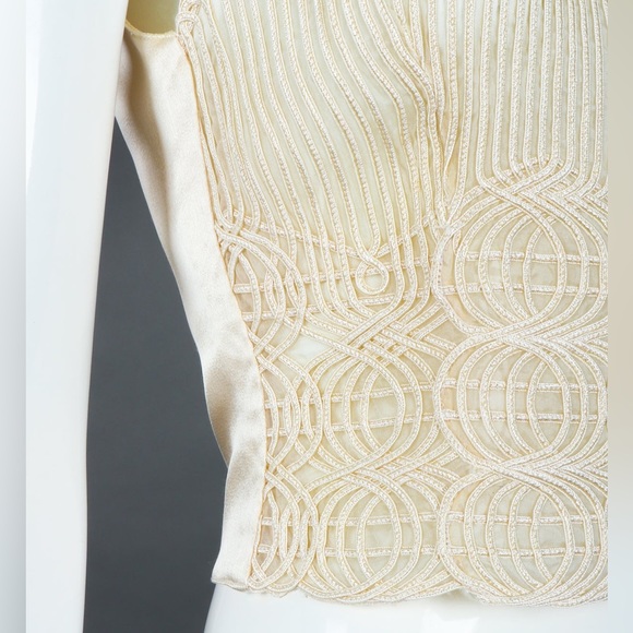 VALENTINO
EMBROIDERED OVERLAY SHELL TOP - Picture 9 of 13